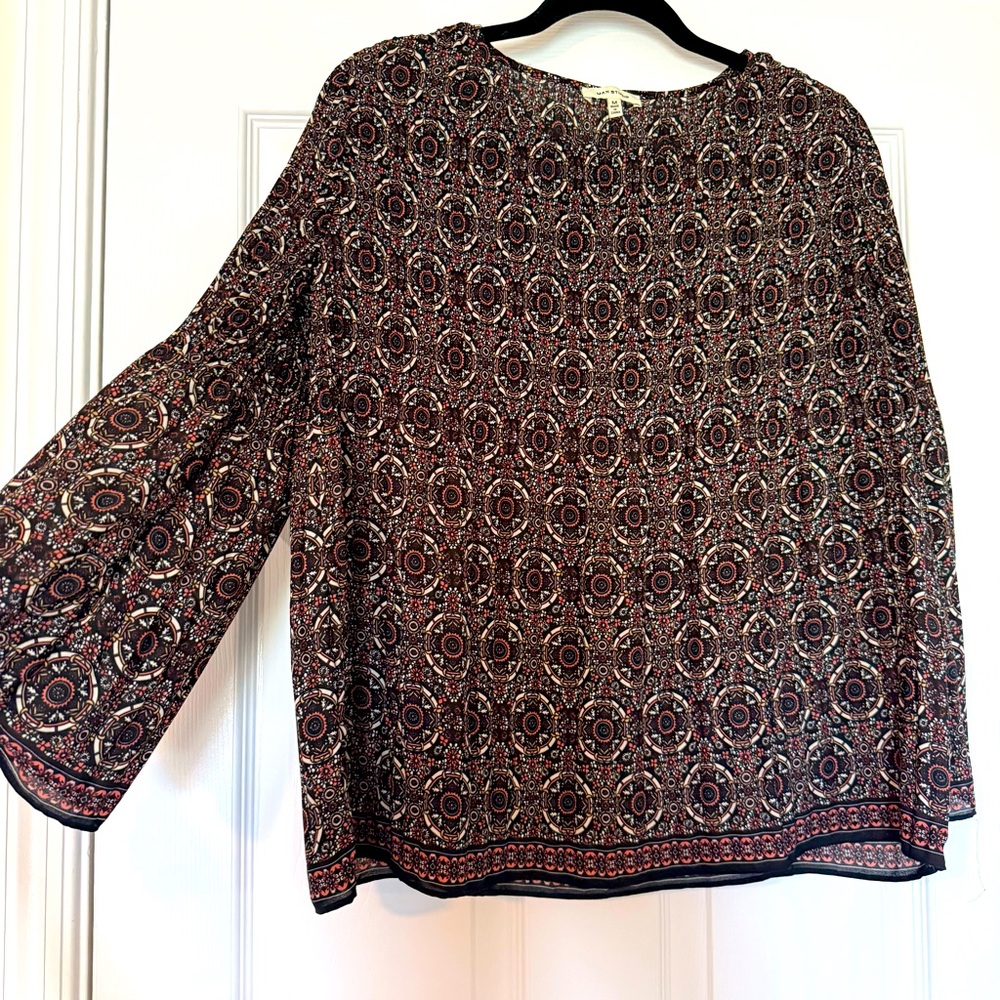 Women's Max Studio Flowy Blouse